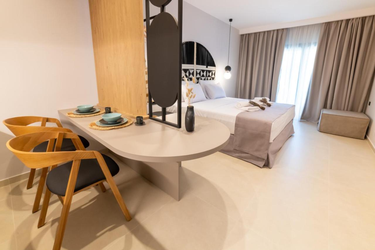 Anesis Deluxe Apartments Parga Extérieur photo